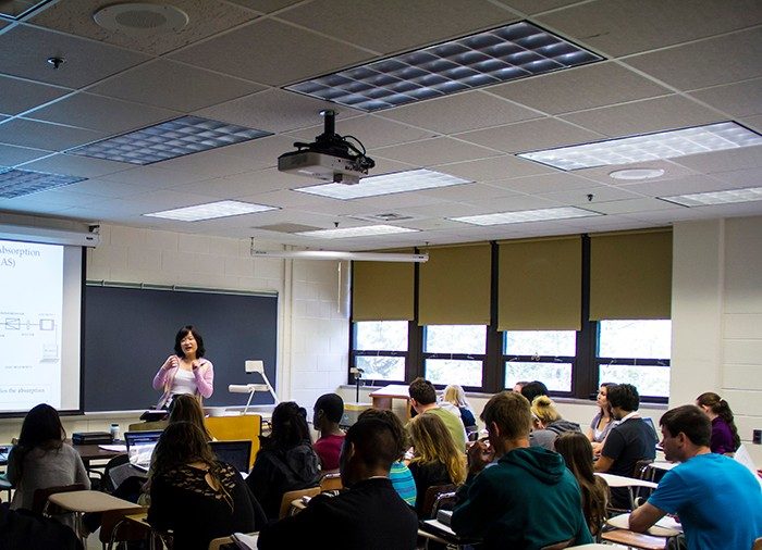 GTS Scholar LiYun applies her knowledge of teaching strategies to her class