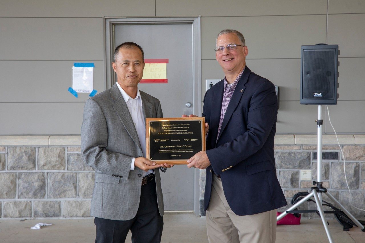 Dean Alan Grant with Dr. Chenming "Mike" Zhang, 2022 CALS Excellence in Applied Research Award Recipient