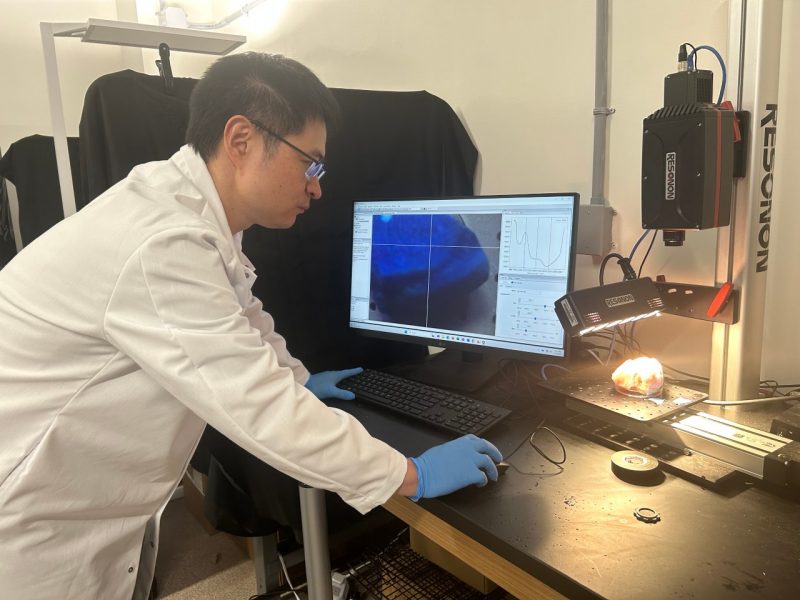 Yiming Feng working in the lab